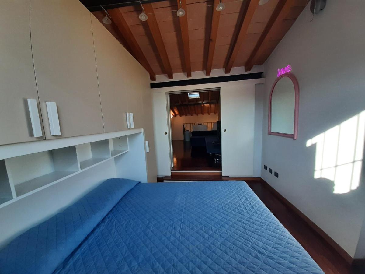 Appartamento Sui Tetti Di Parma Exterior foto