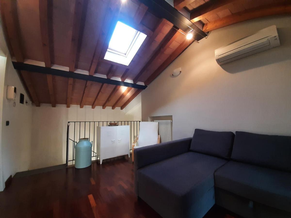 Appartamento Sui Tetti Di Parma Exterior foto